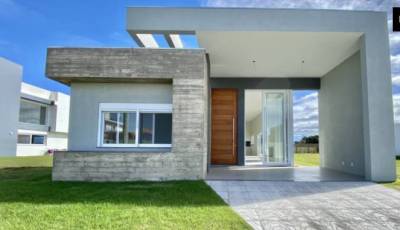 Casa em Condomínio 4 dormitórios para venda, CAPÃO ILHAS RESORT em Capão da Canoa | Ref.: 2438