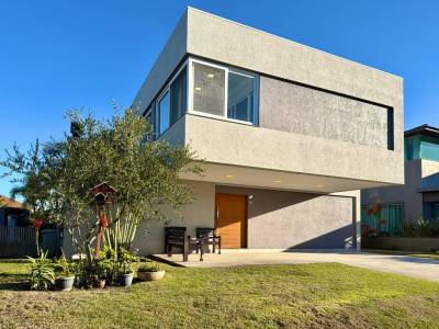 Casa em Condomínio 4 dormitórios para venda, QUINTAS DO LAGO em Xangri-lá | Ref.: 3609