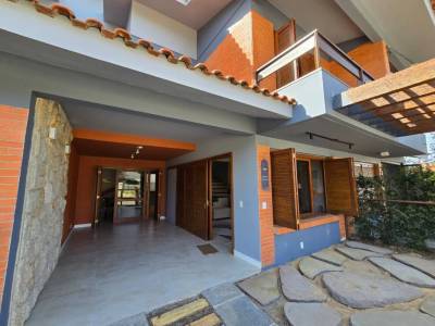 Casa 4 dormitórios para venda, Centro em Xangri-lá | Ref.: 3805